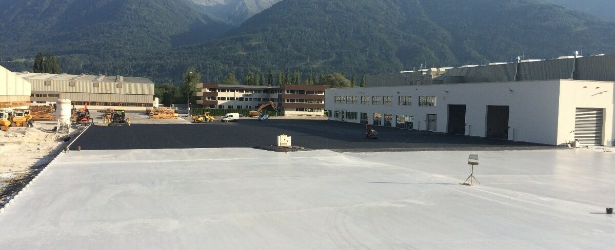 Außenanlagen Liebherr